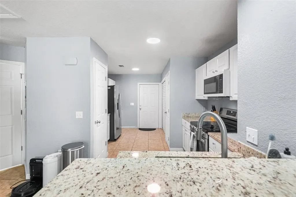 608 Pineville Lane Lakeland FL 33810