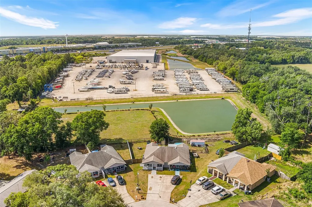 608 Pineville Lane Lakeland FL 33810