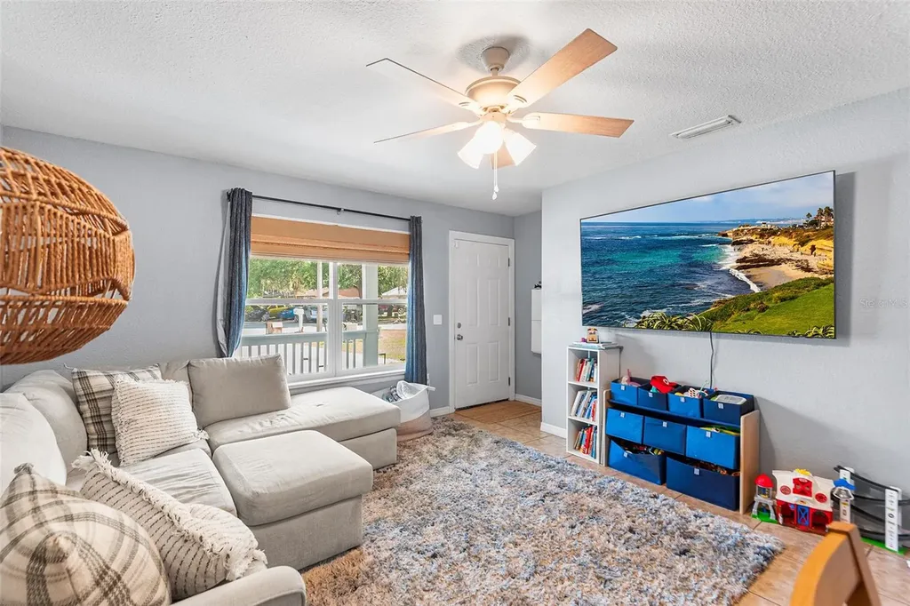 608 Pineville Lane Lakeland FL 33810