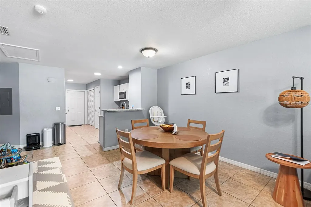 608 Pineville Lane Lakeland FL 33810