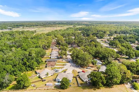 608 Pineville Lane Lakeland FL 33810