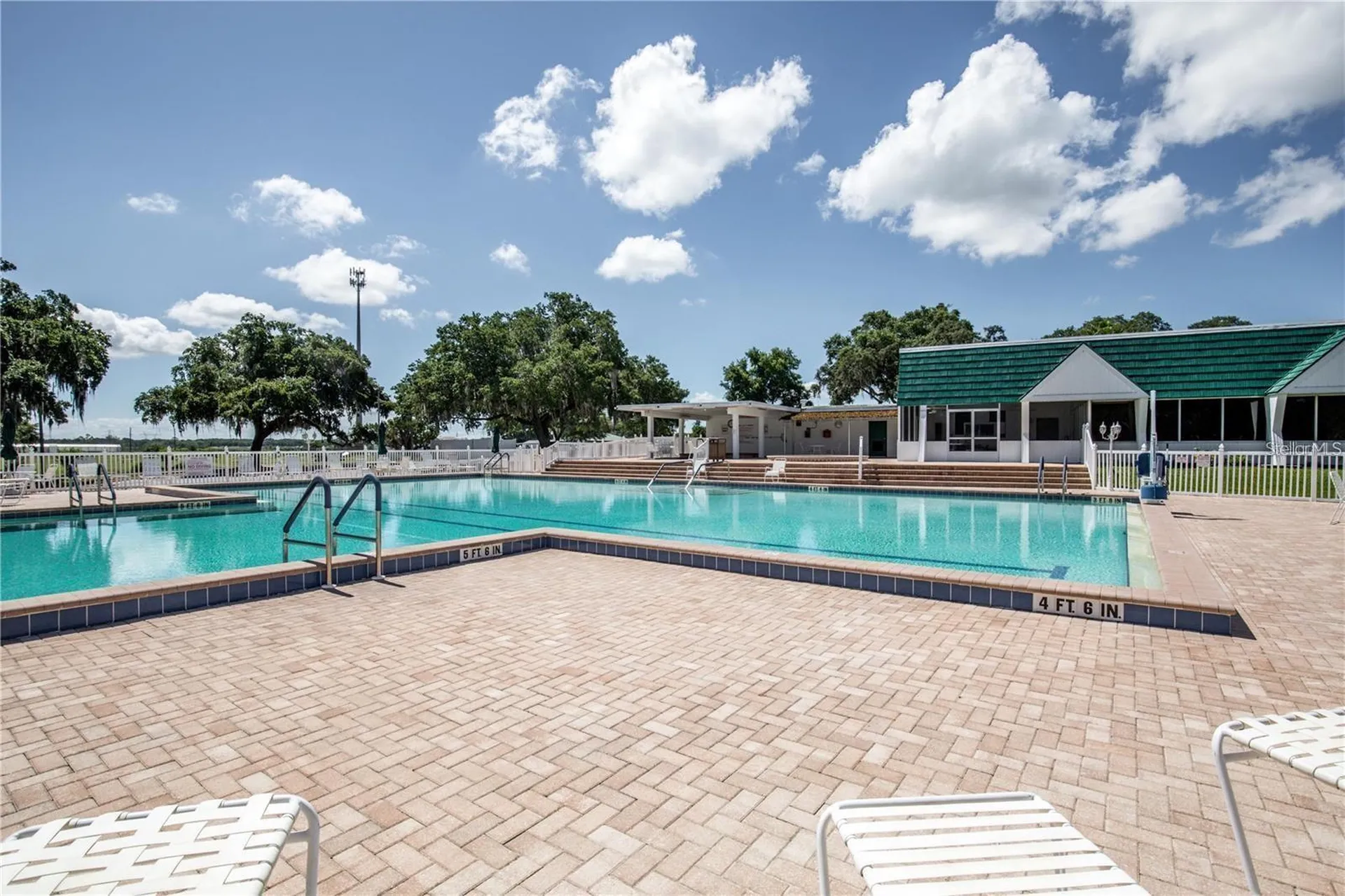 33 Bobcat Trail Wildwood FL 34785