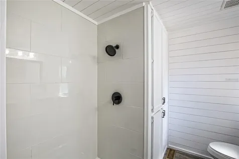 33 Bobcat Trail Wildwood FL 34785