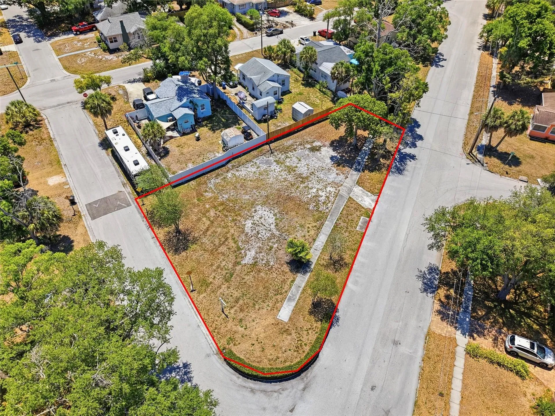 4716 Iris Street N St Petersburg FL 33714