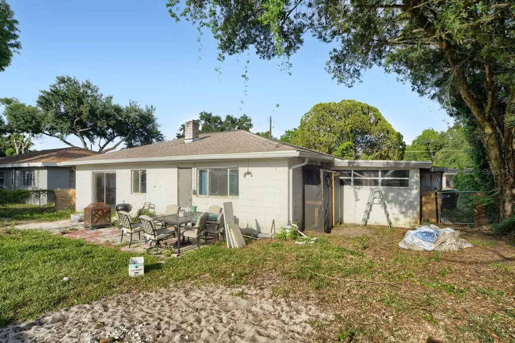 1416 Wilton Avenue Orlando FL 32805