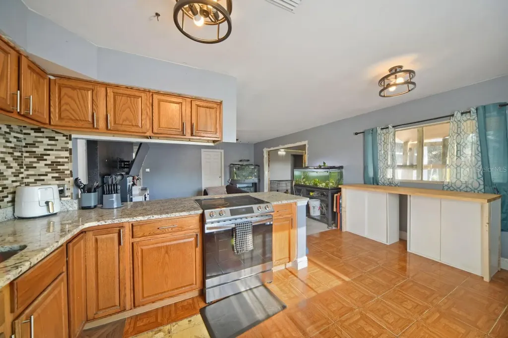 1416 Wilton Avenue Orlando FL 32805