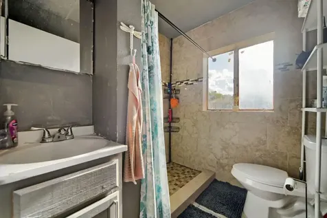 1416 Wilton Avenue Orlando FL 32805