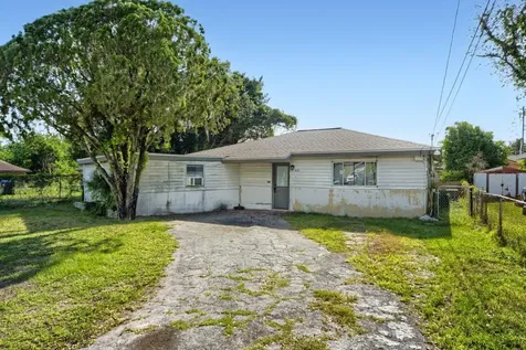1416 Wilton Avenue Orlando FL 32805