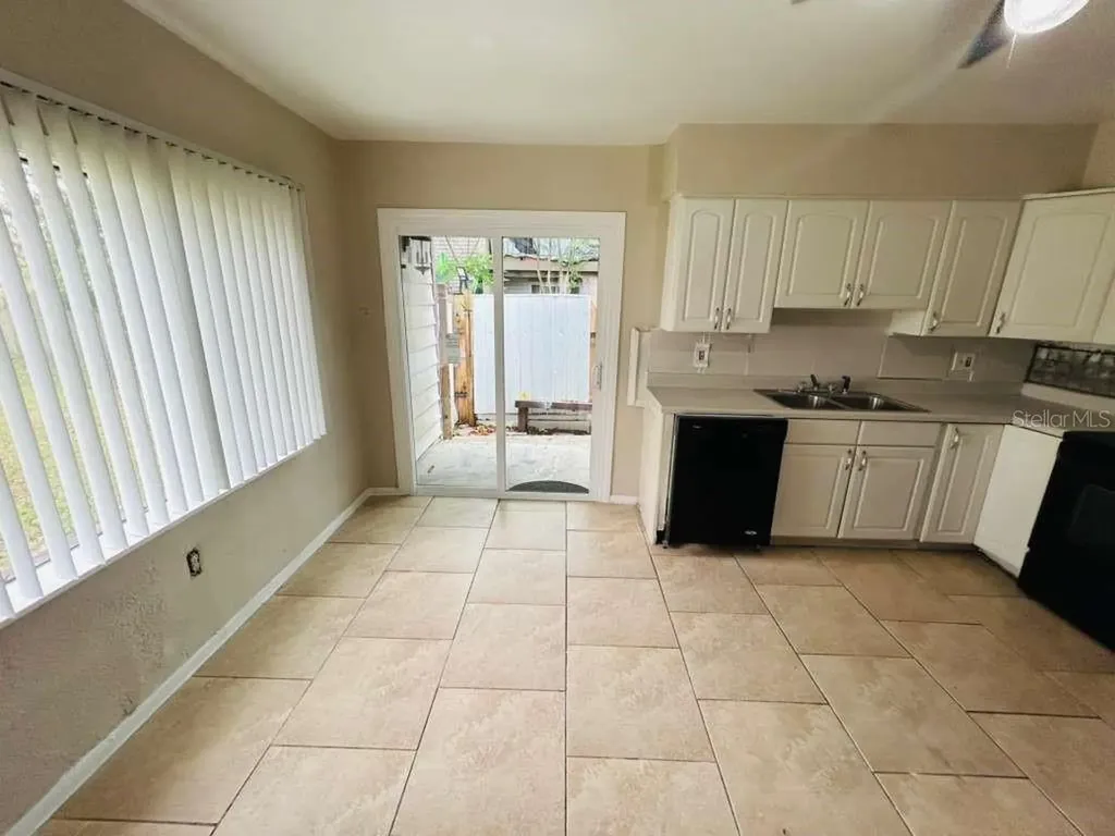 3914 Crayrich Circle Orlando FL 32839