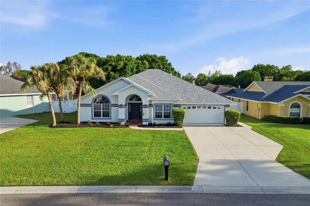 737 Santa Maria Drive Winter Haven FL 33884