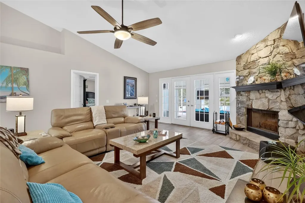 737 Santa Maria Drive Winter Haven FL 33884