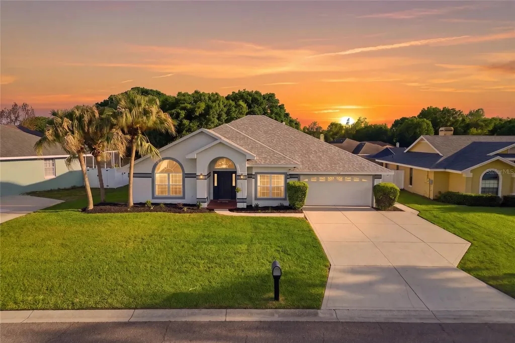 737 Santa Maria Drive Winter Haven FL 33884