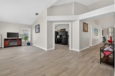 737 Santa Maria Drive Winter Haven FL 33884