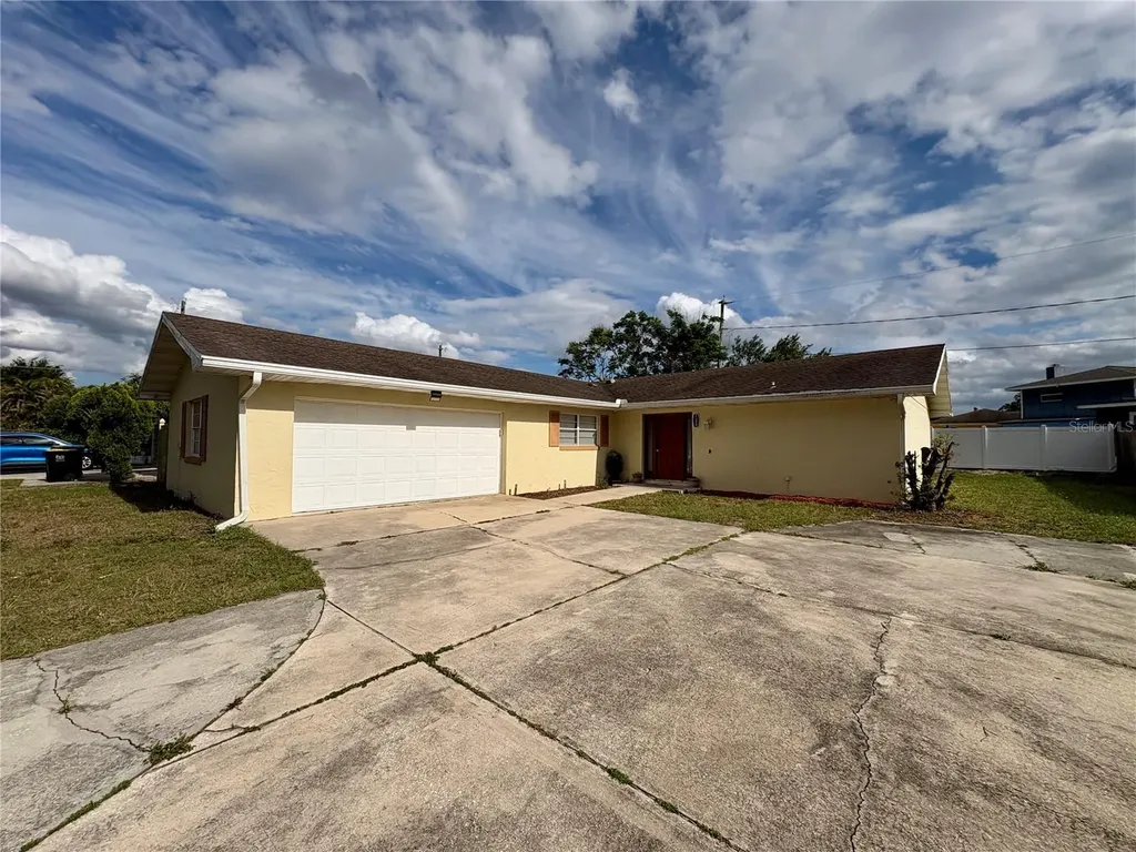 728 Lake Ned Road Winter Haven FL 33884