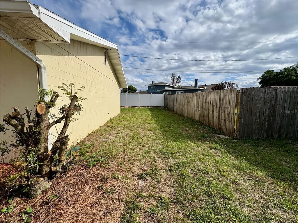 728 Lake Ned Road Winter Haven FL 33884