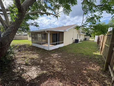 728 Lake Ned Road Winter Haven FL 33884