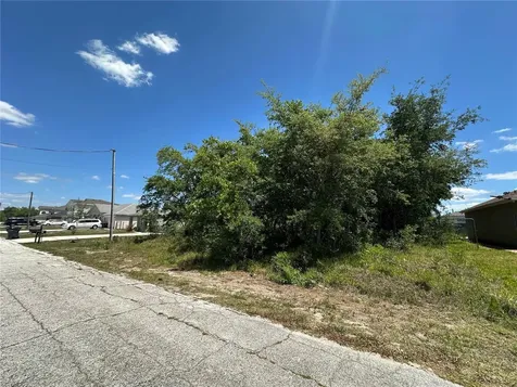 Sarasota Drive Poinciana FL 34759