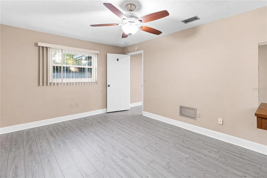 1929 Valencia Way Clearwater FL 33764