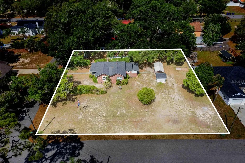 1104 Lake Avenue Haines City FL 33844