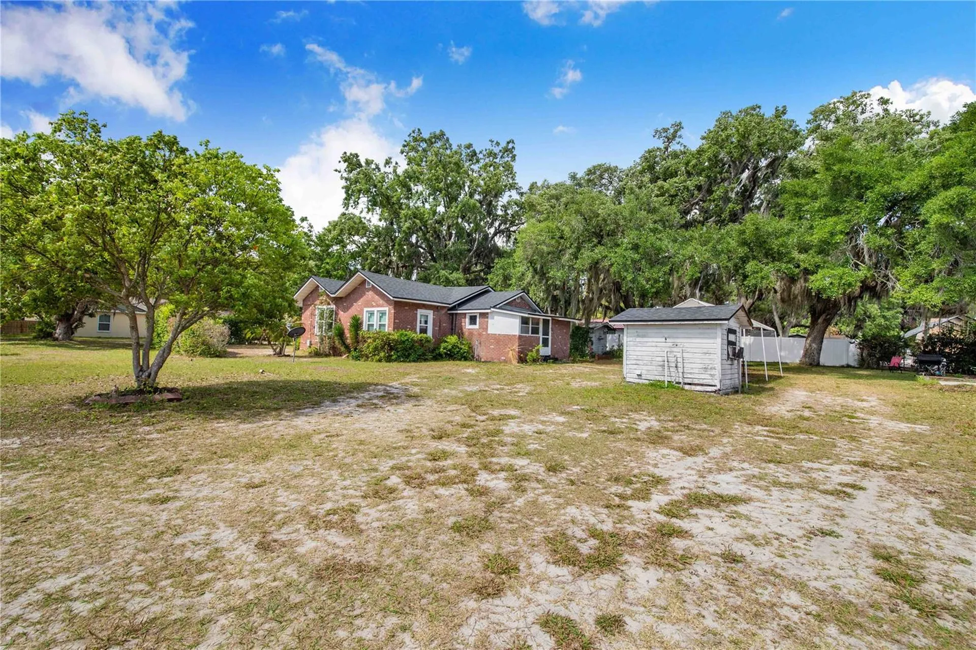 1104 Lake Avenue Haines City FL 33844