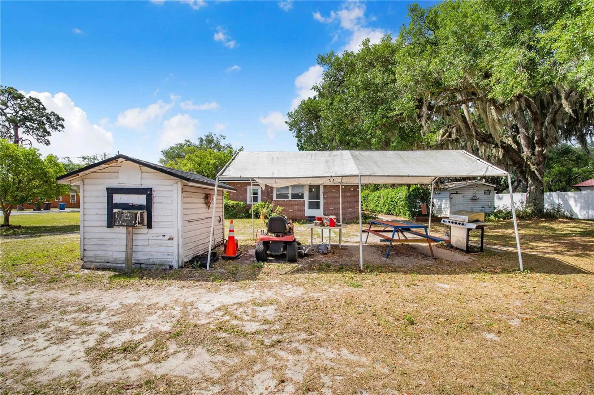 1104 Lake Avenue Haines City FL 33844