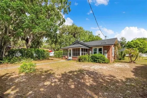 1104 Lake Avenue Haines City FL 33844