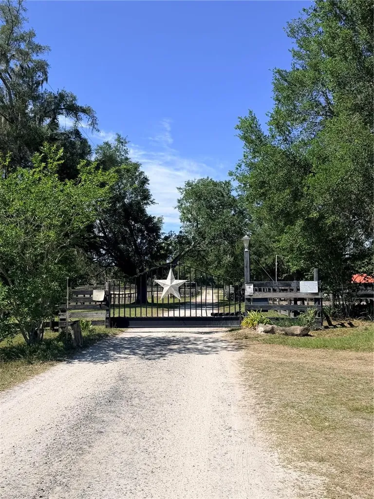 311 NW 106th Avenue Ocala FL 34482