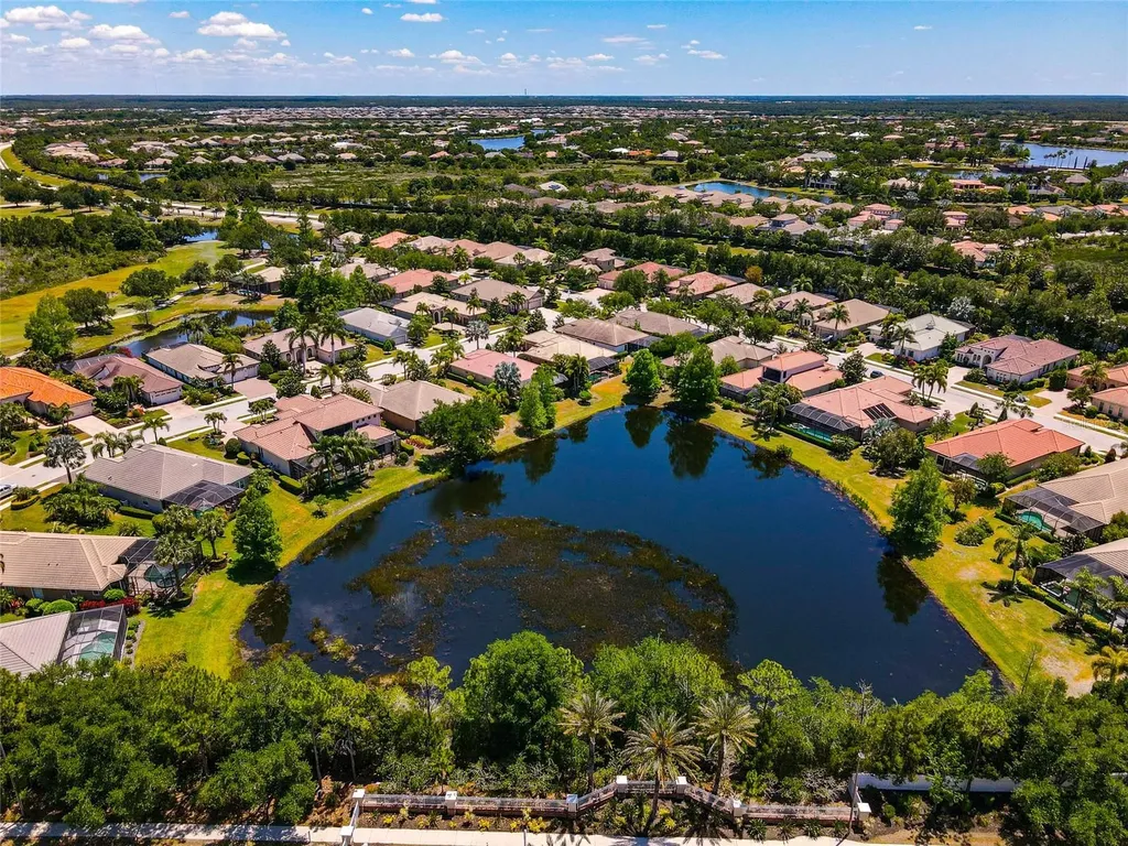 15308 Helmsdale Place Lakewood Ranch FL 34202