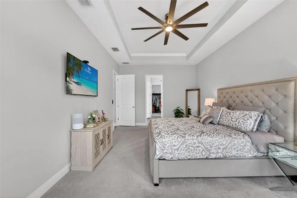 3925 Salida Delsol Drive Sun City Center FL 33573