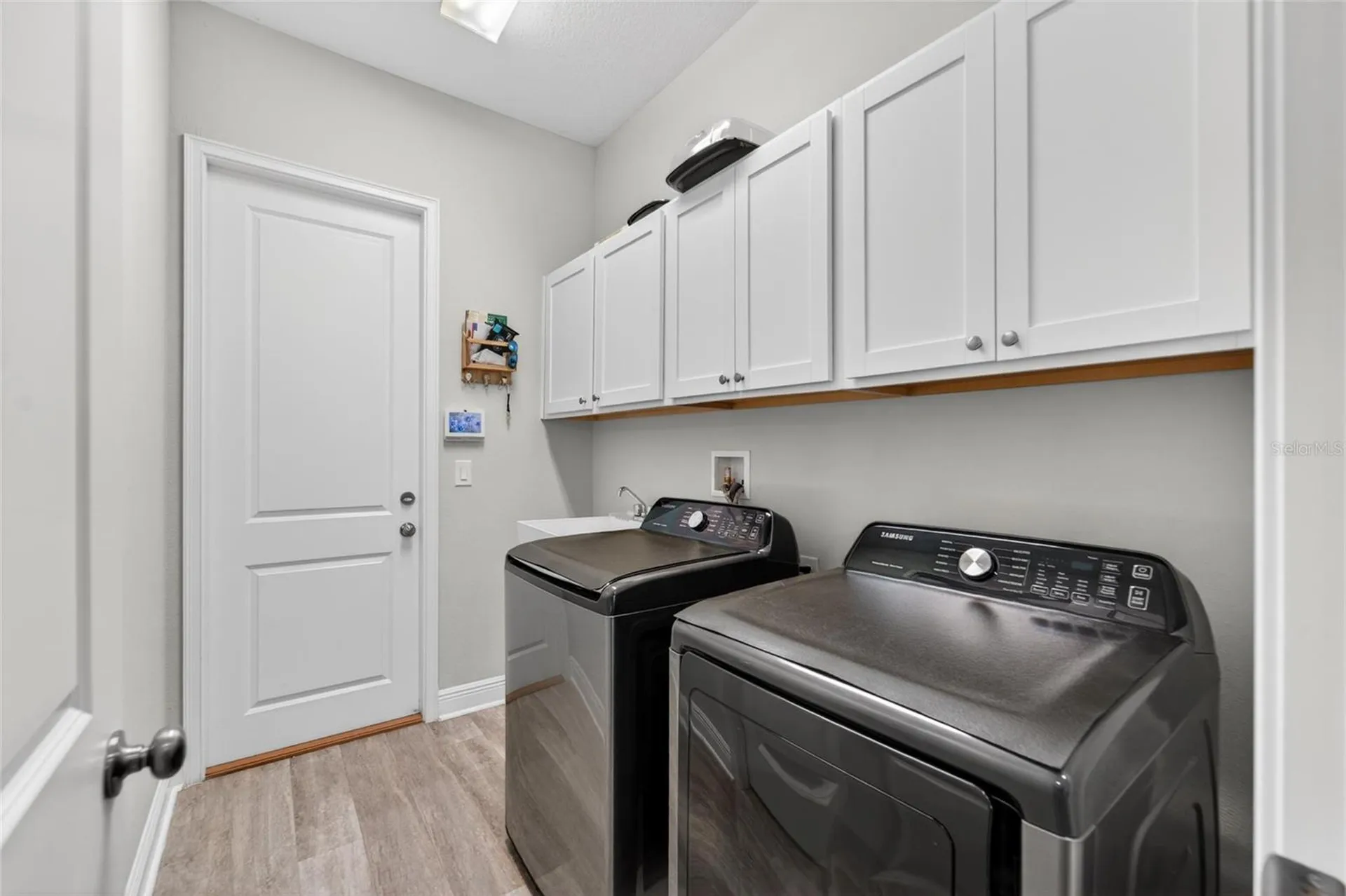 3925 Salida Delsol Drive Sun City Center FL 33573