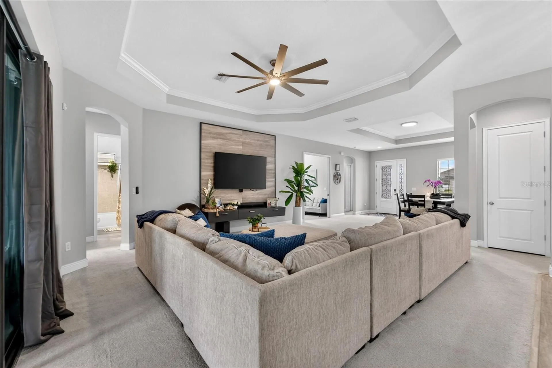 3925 Salida Delsol Drive Sun City Center FL 33573