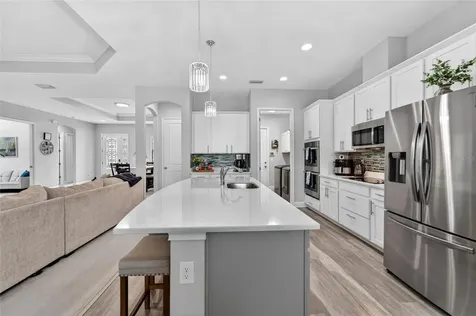 3925 Salida Delsol Drive Sun City Center FL 33573