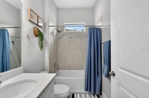 3925 Salida Delsol Drive Sun City Center FL 33573
