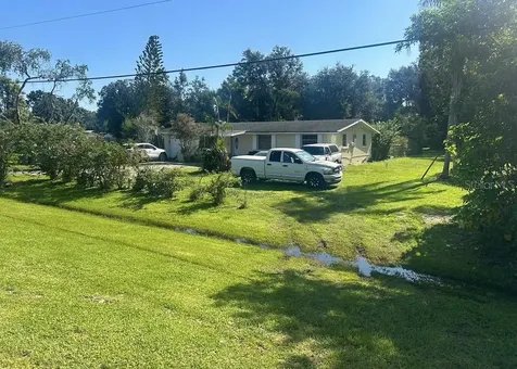4623 60th Street E Bradenton FL 34203