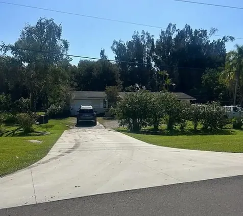 4623 60th Street E Bradenton FL 34203