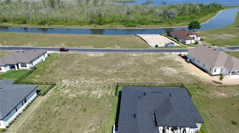 404 Adams View Lane Auburndale FL 33823