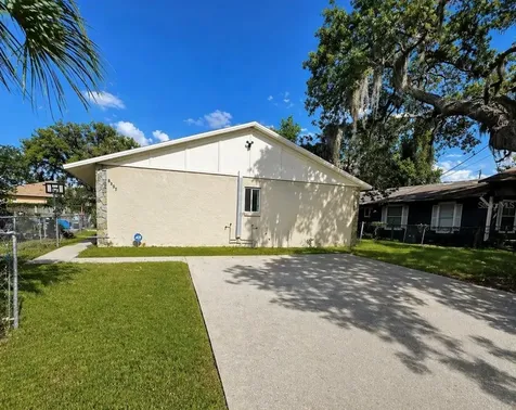 8305 N Marks Street Tampa FL 33604