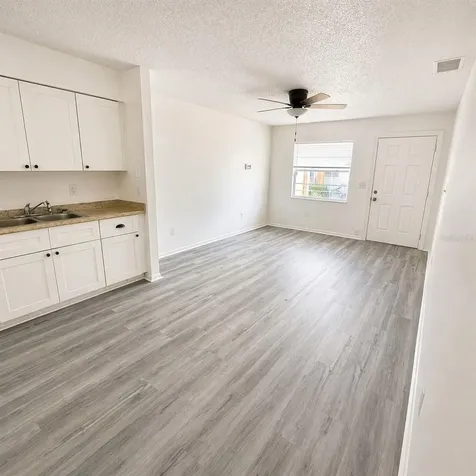 8305 N Marks Street Tampa FL 33604