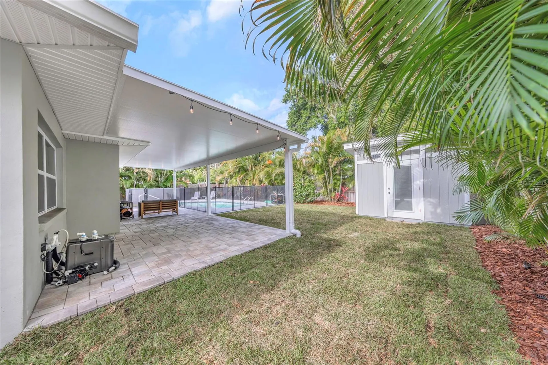1098 Phyllis Avenue Largo FL 33771