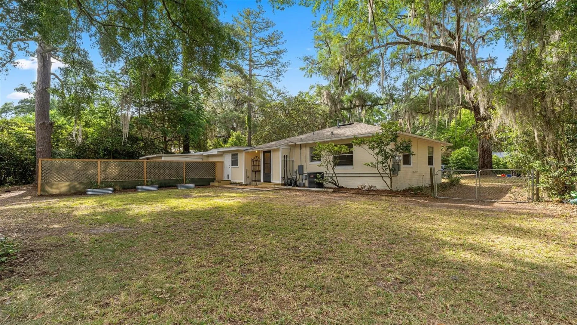 904 NW 14th Avenue Gainesville FL 32601