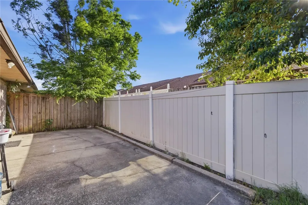 7818 NE 21st Avenue Ocala FL 34479