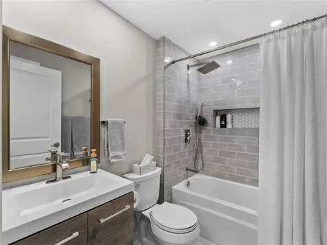 4130 Central Sarasota Parkway Sarasota FL 34238