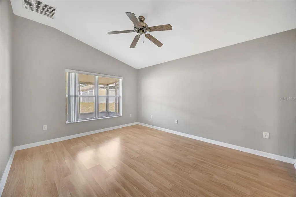 30435 Annadale Drive Wesley Chapel FL 33545