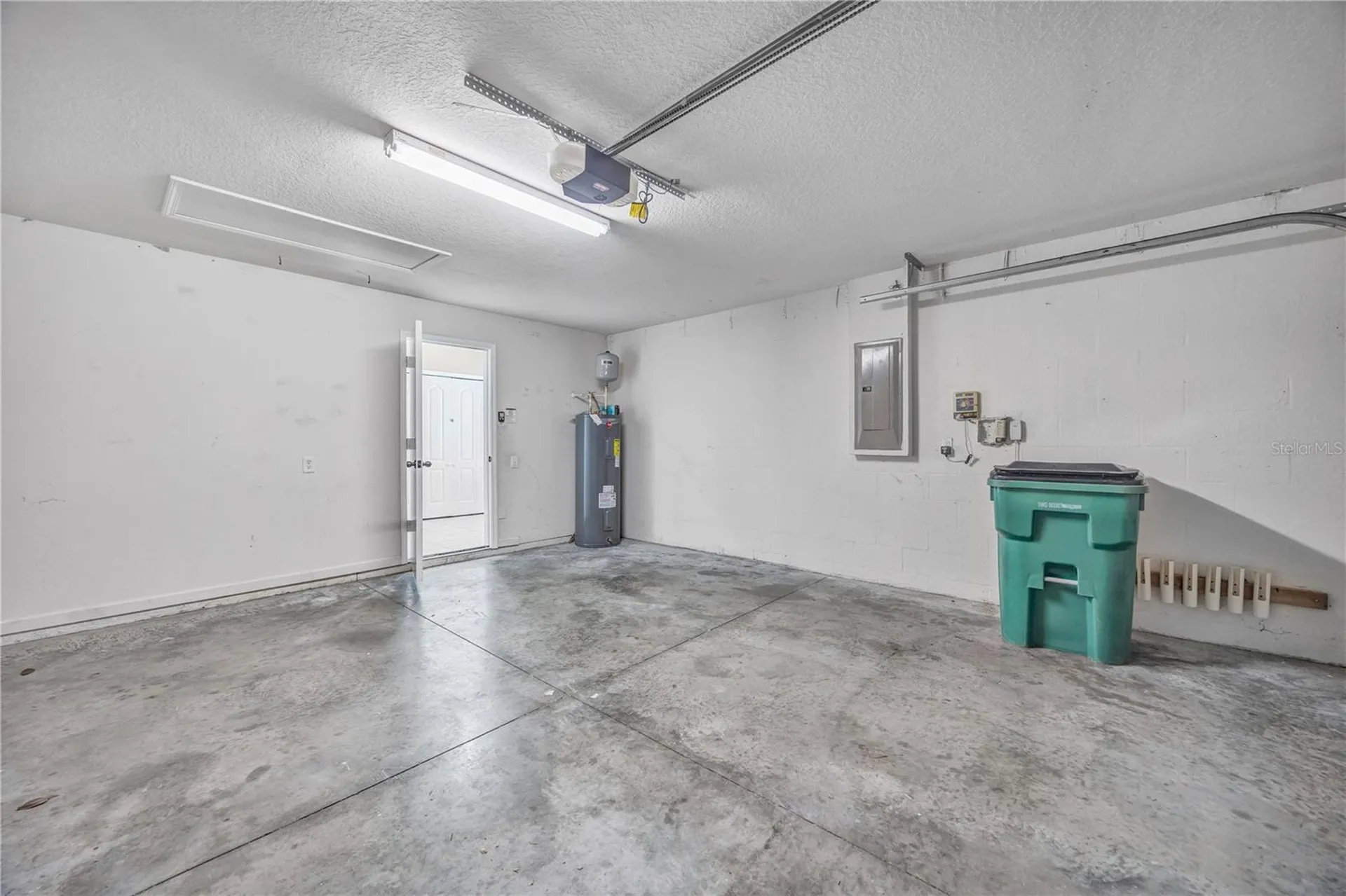 30435 Annadale Drive Wesley Chapel FL 33545