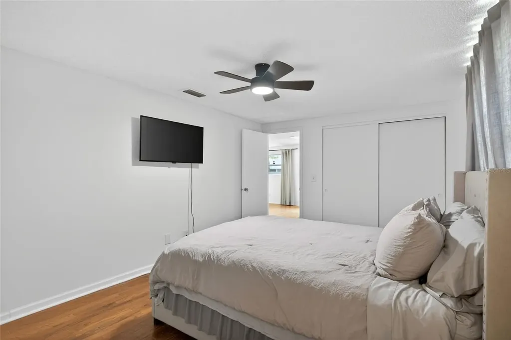 6401 Regatta Court Tampa FL 33634