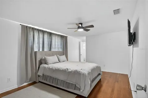 6401 Regatta Court Tampa FL 33634