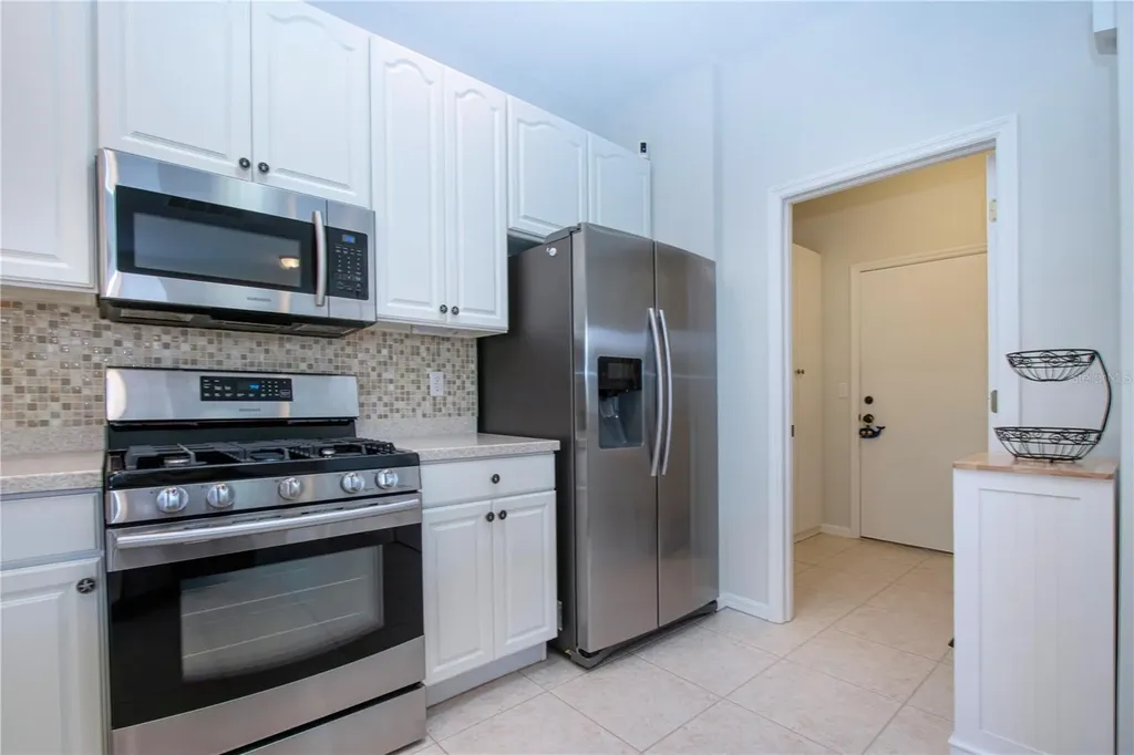 1205 Huntington Greens Drive Sun City Center FL 33573