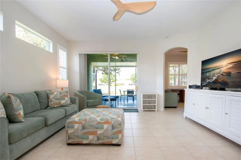 1205 Huntington Greens Drive Sun City Center FL 33573