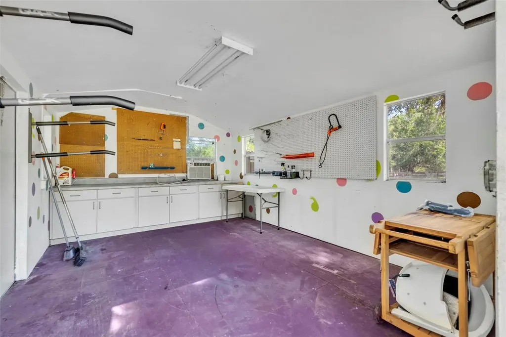 495 1st Street Geneva FL 32732