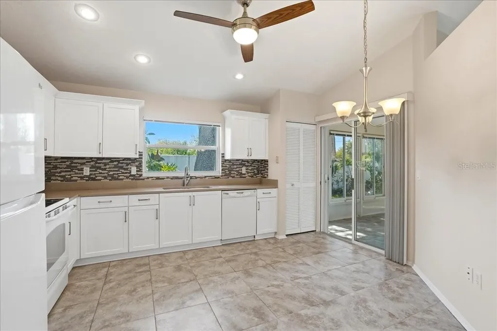 4129 Vallarta Court Sarasota FL 34233